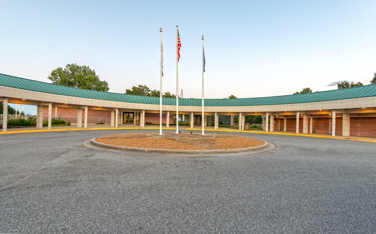 Kentucky Dam Village State Resort Park Gilbertsville Exterior photo